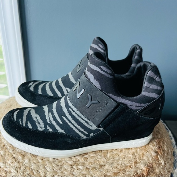 DKNY Cosmos Zebra Print Wedge Sneakers - Picture 5 of 8